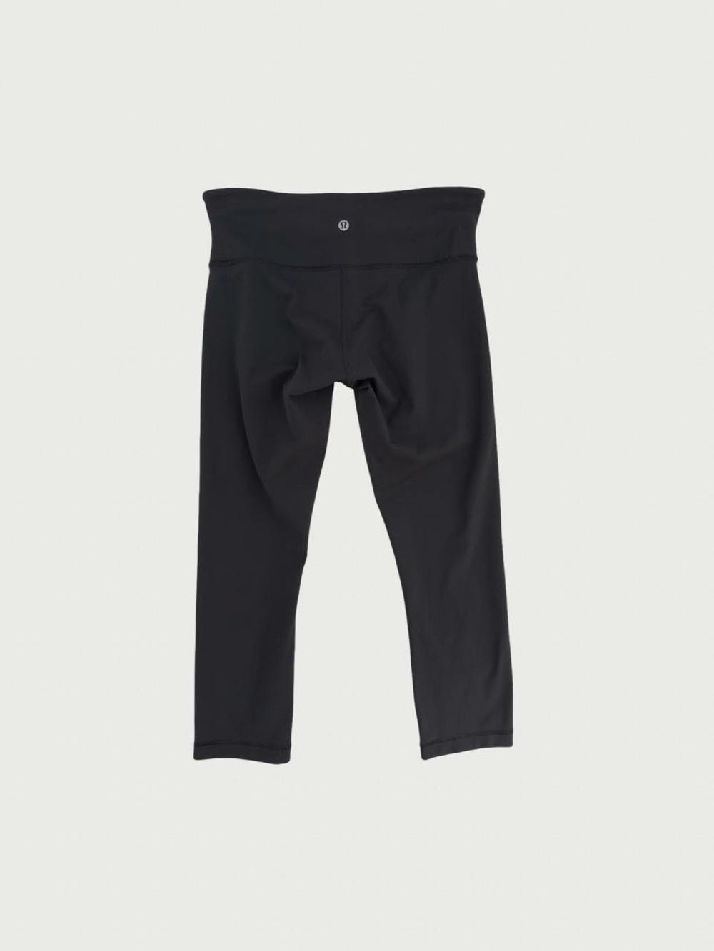 Lululemon Mid Rise Capri Leggings